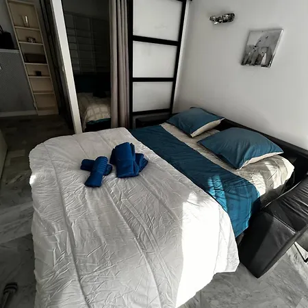 Avec Climatisation Au Bord De Apartment *