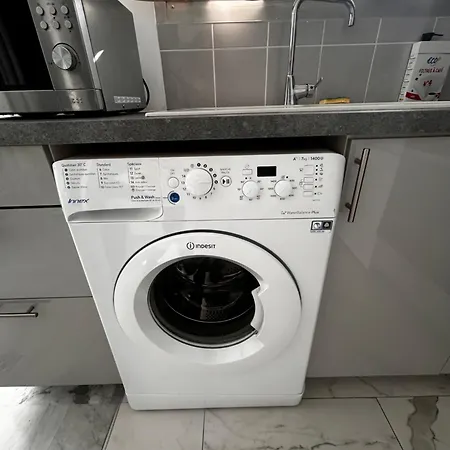 Apartment Avec Climatisation Au Bord De *